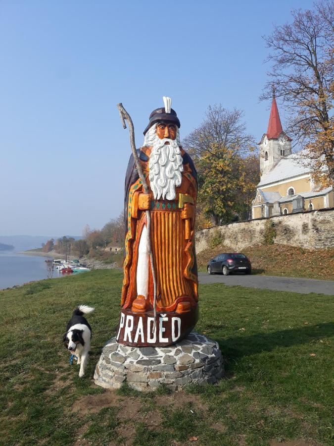 Ubytování u Machalů Leskovec Nad Moravici Exterior foto